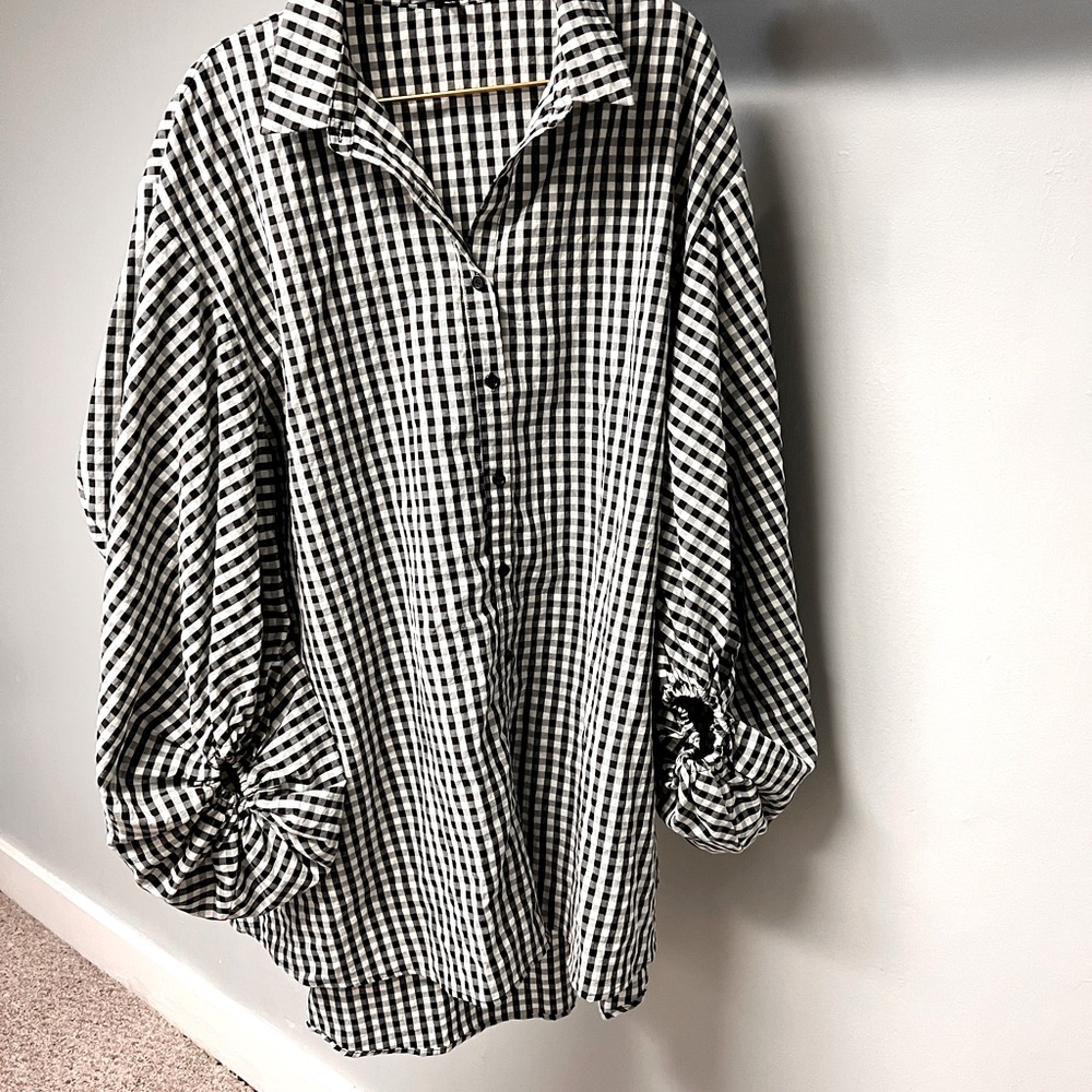 Black and white top.